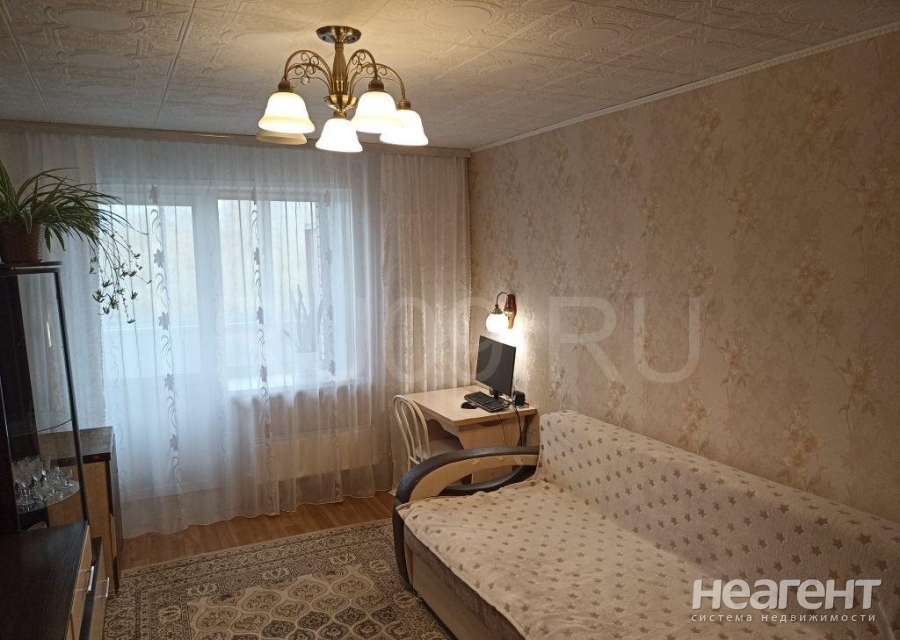 Продается 1-комнатная квартира, 39 м²