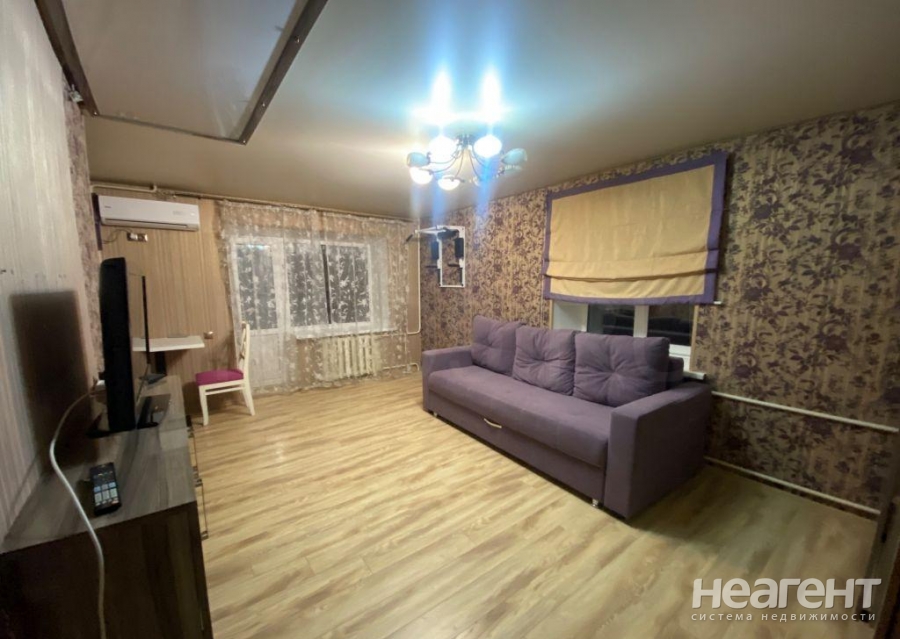 Продается 1-комнатная квартира, 30 м²