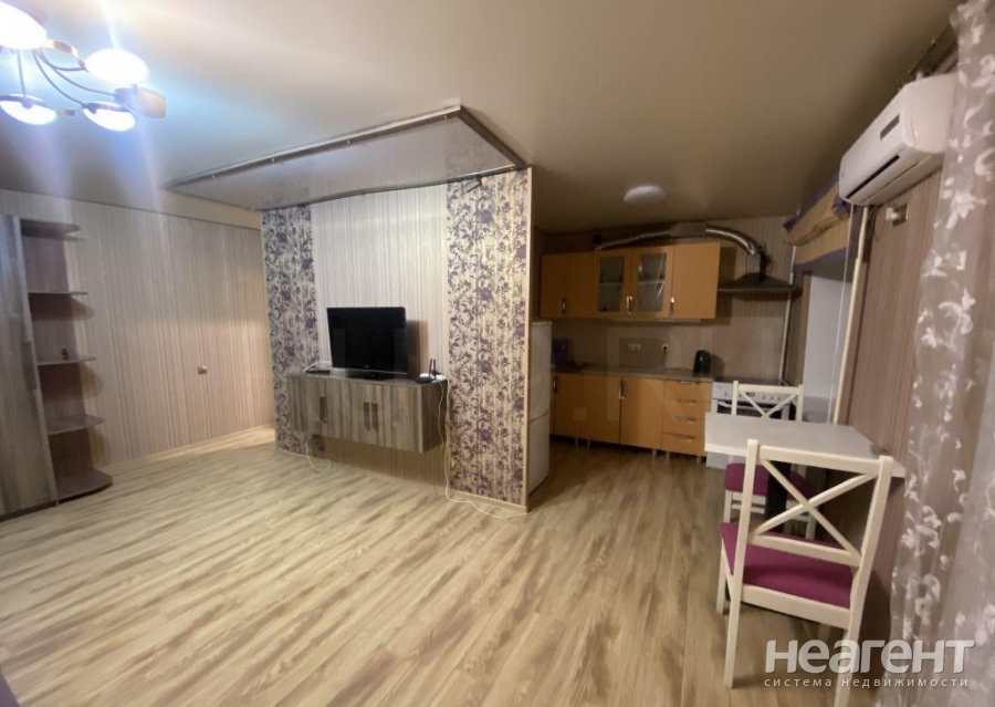 Продается 1-комнатная квартира, 30 м²