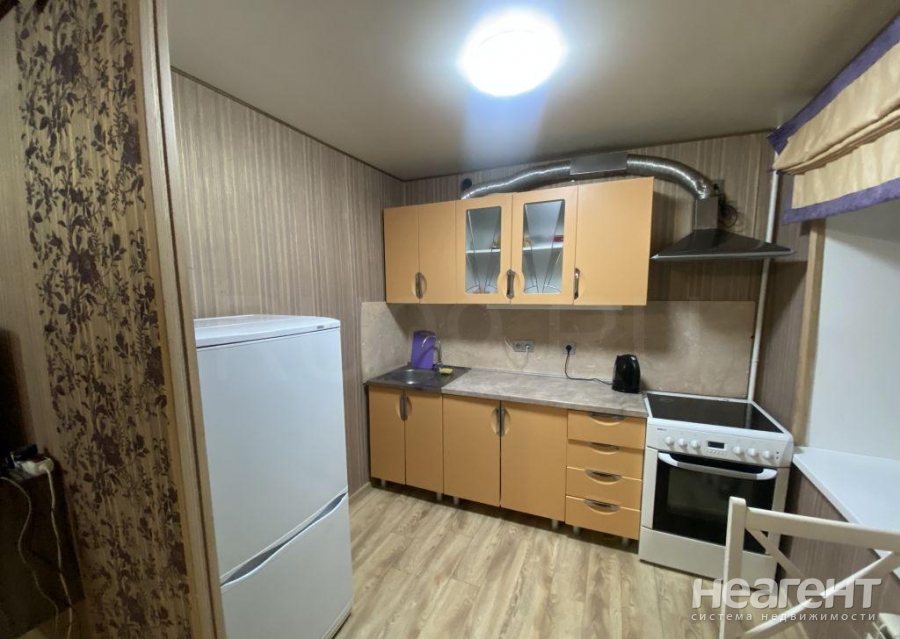 Продается 1-комнатная квартира, 30 м²