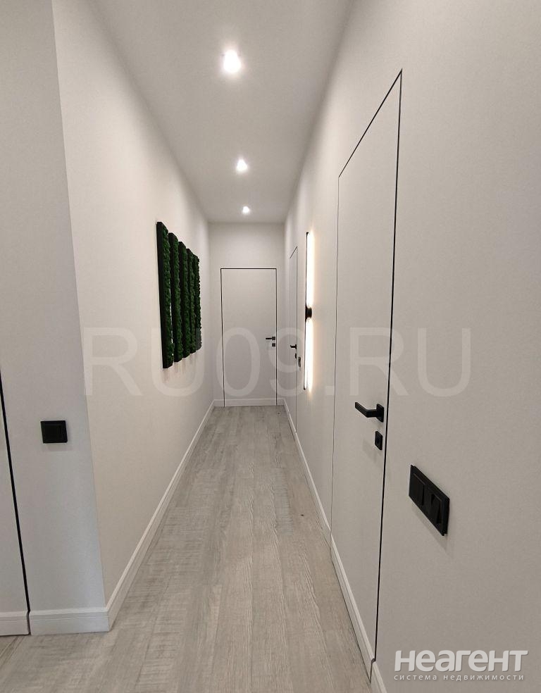 Продается 2-х комнатная квартира, 70 м²