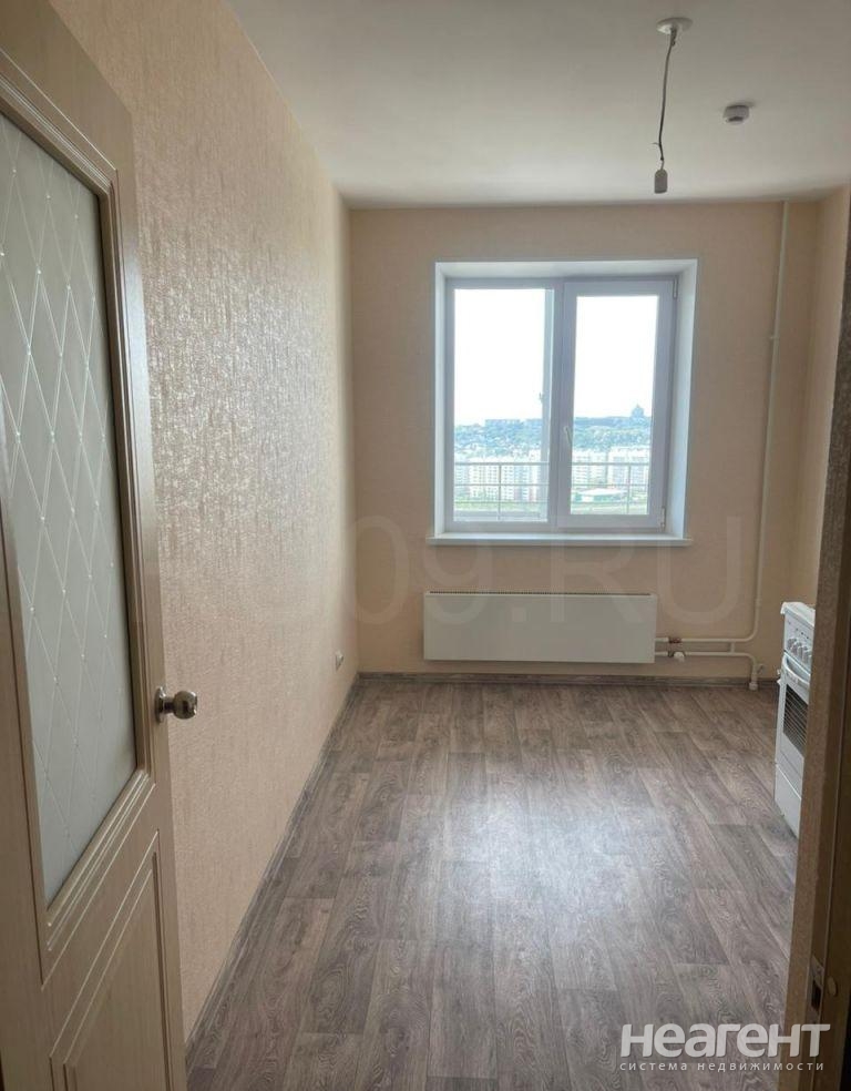 Продается 2-х комнатная квартира, 52 м²