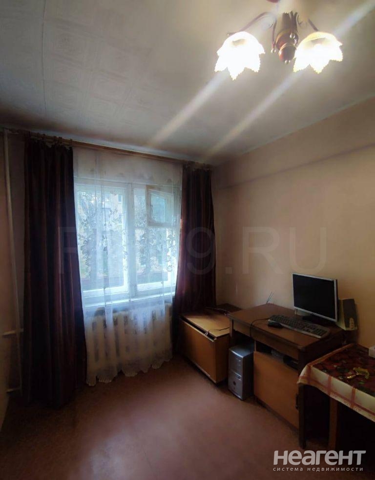 Продается 3-х комнатная квартира, 55 м²