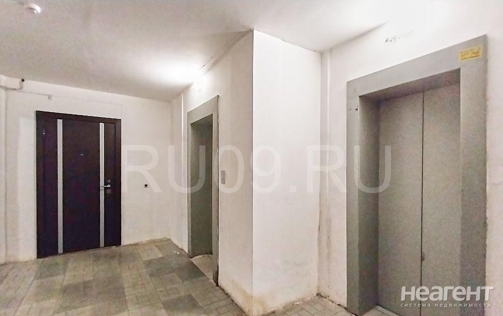 Продается 1-комнатная квартира, 30 м²