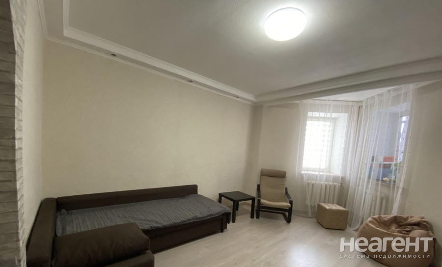 Продается 2-х комнатная квартира, 60 м²