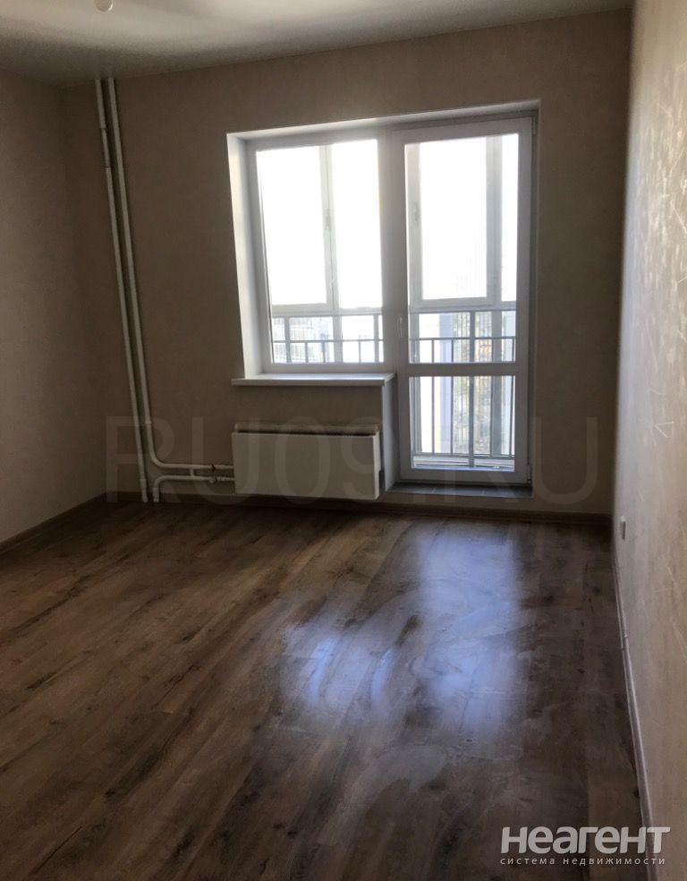 Продается 2-х комнатная квартира, 42 м²