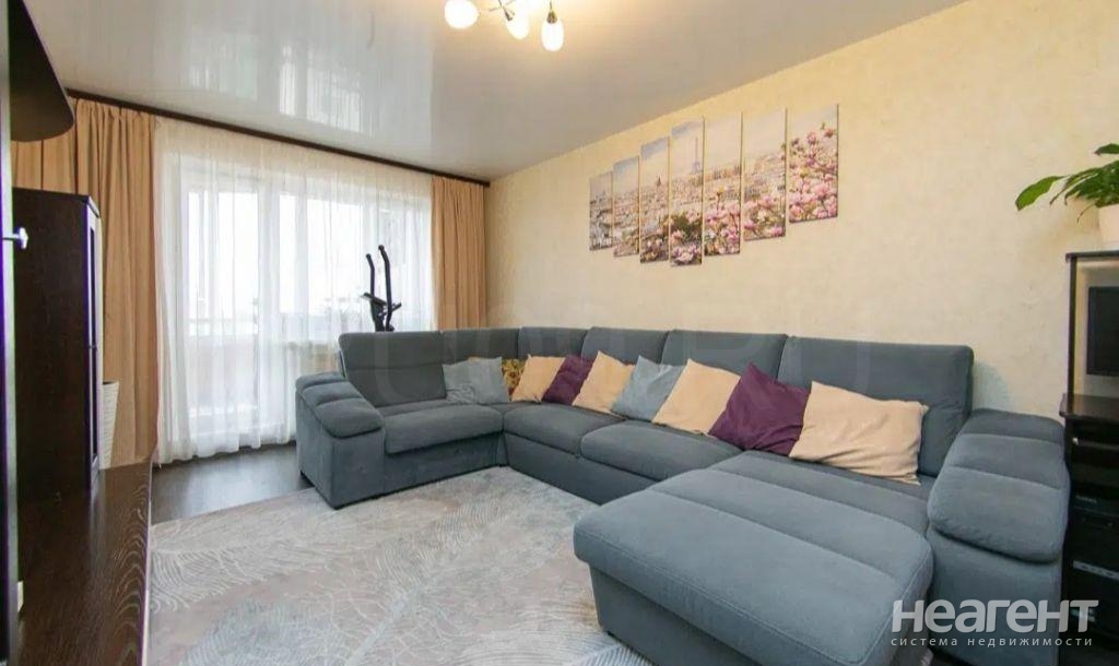 Продается 3-х комнатная квартира, 77 м²