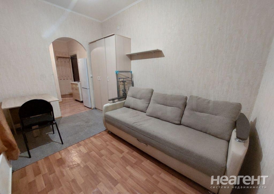 Продается 1-комнатная квартира, 19 м²