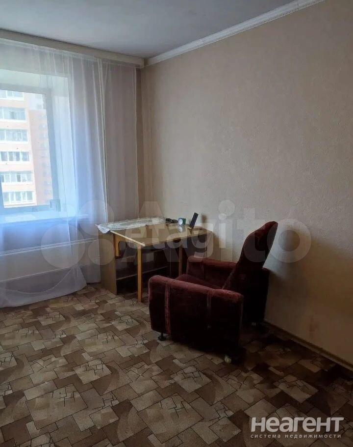 Продается 1-комнатная квартира, 37,5 м²