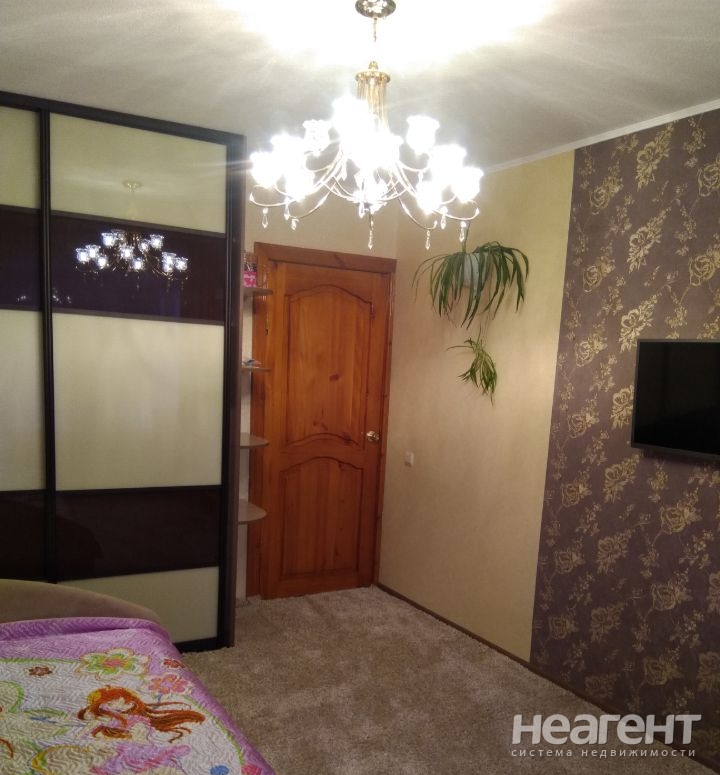 Продается 2-х комнатная квартира, 56 м²