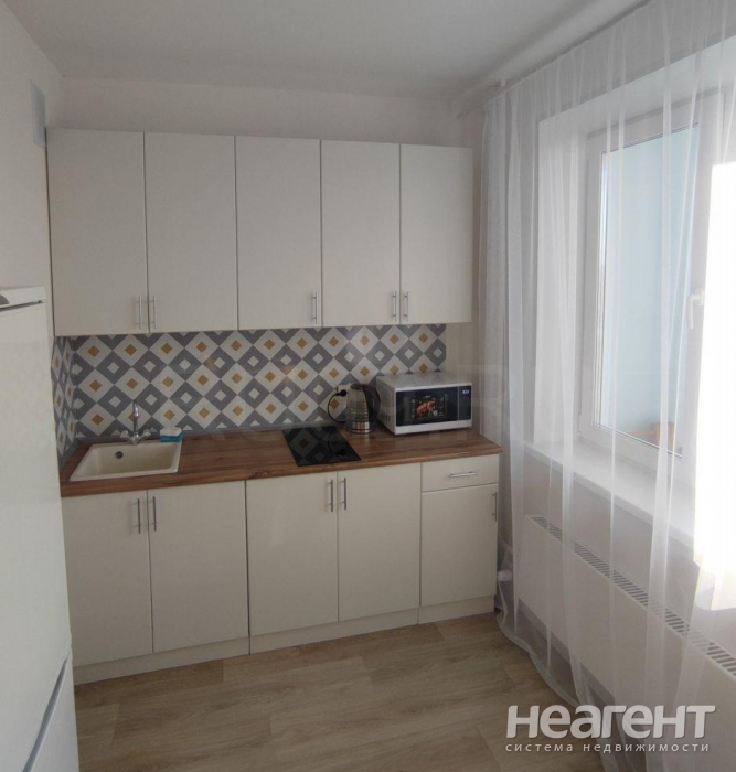 Продается 1-комнатная квартира, 34 м²