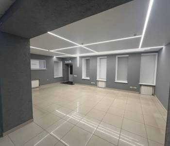 Сдается Нежилое помещение, 115 м²