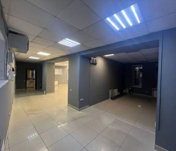 Сдается Нежилое помещение, 115 м²