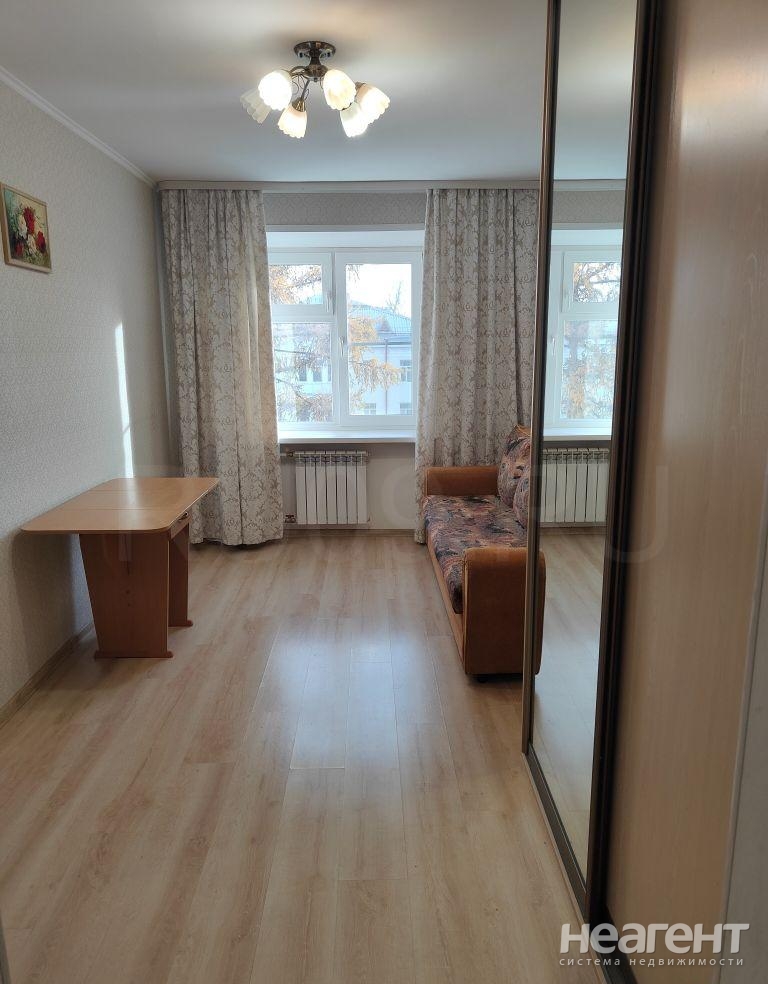 Продается 1-комнатная квартира, 12 м²