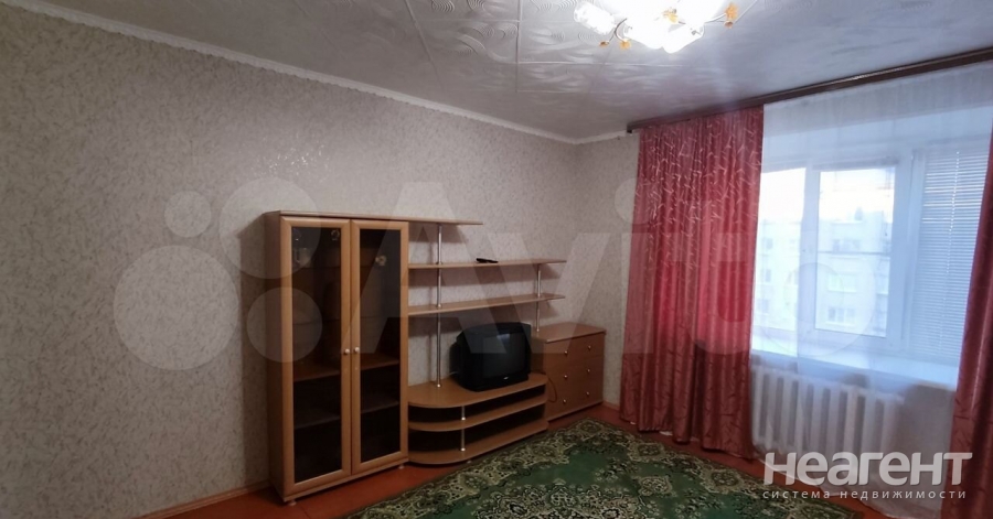 Продается 1-комнатная квартира, 32 м²