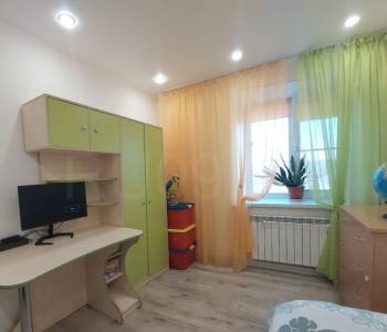 Продается 3-х комнатная квартира, 61 м²