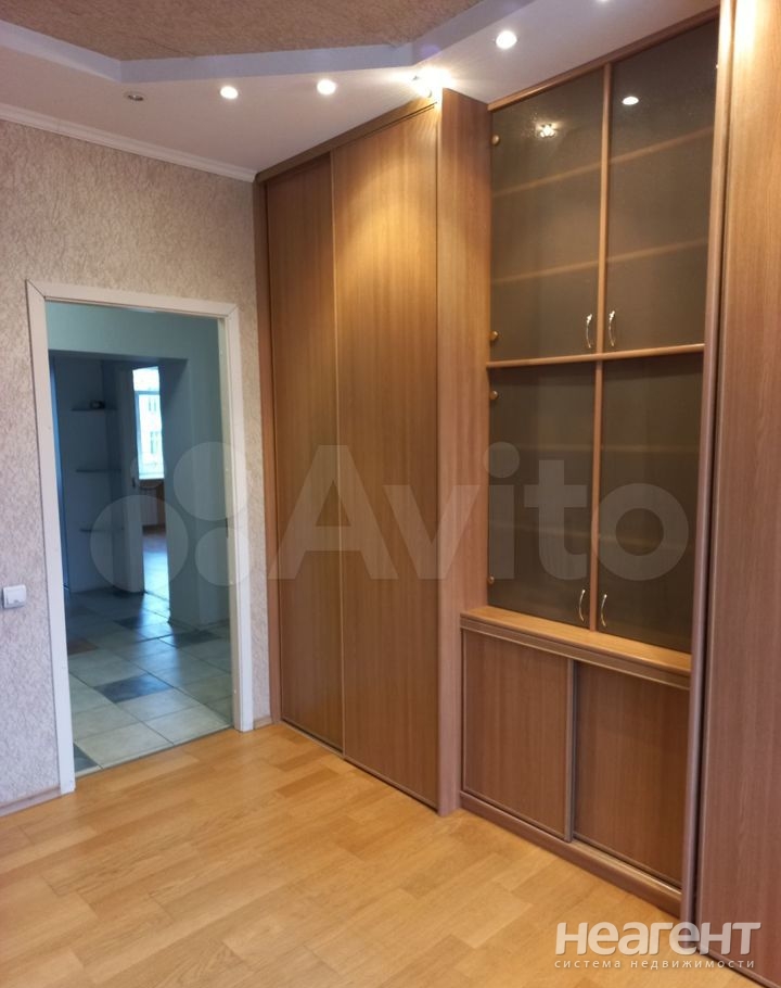 Продается 3-х комнатная квартира, 72,3 м²