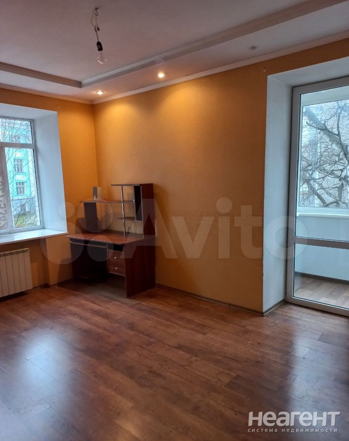 Продается 3-х комнатная квартира, 72,3 м²