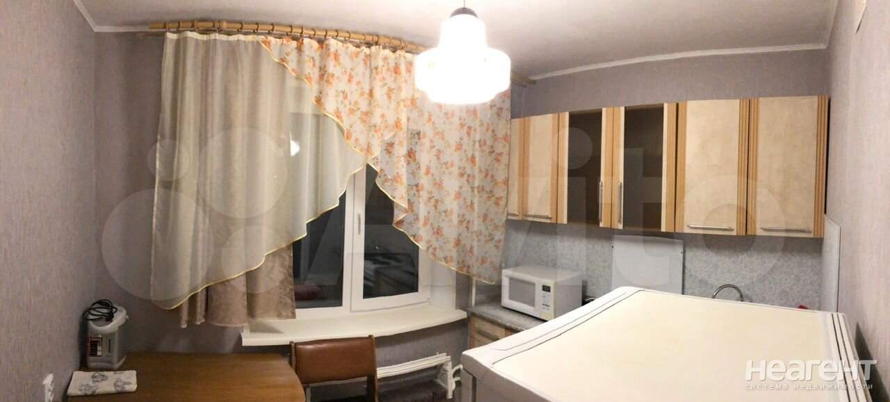 Продается 1-комнатная квартира, 36 м²