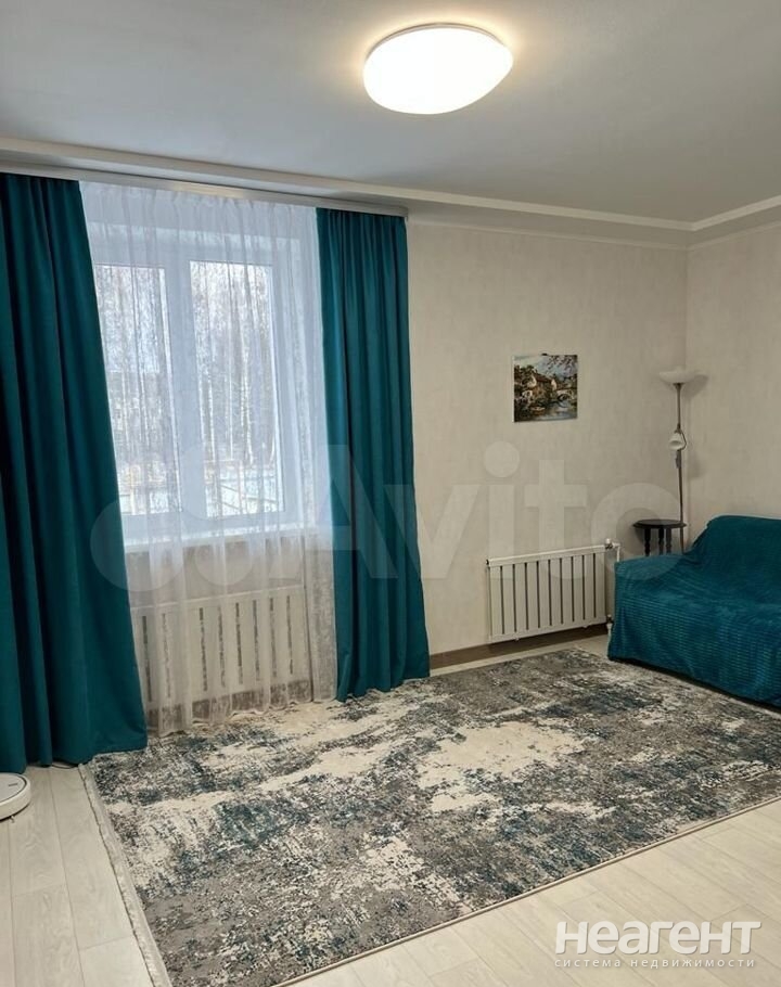 Продается 2-х комнатная квартира, 60 м²