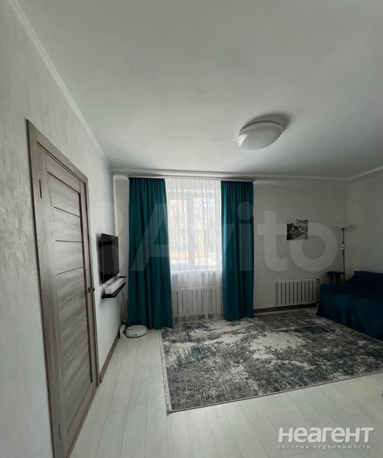 Продается 2-х комнатная квартира, 60 м²