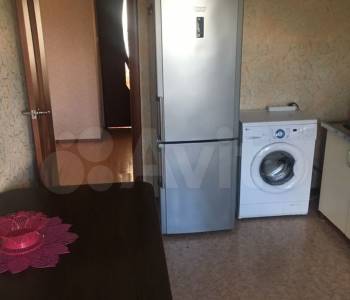 Сдается Многокомнатная квартира, 58,8 м²