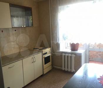 Сдается Многокомнатная квартира, 58,8 м²