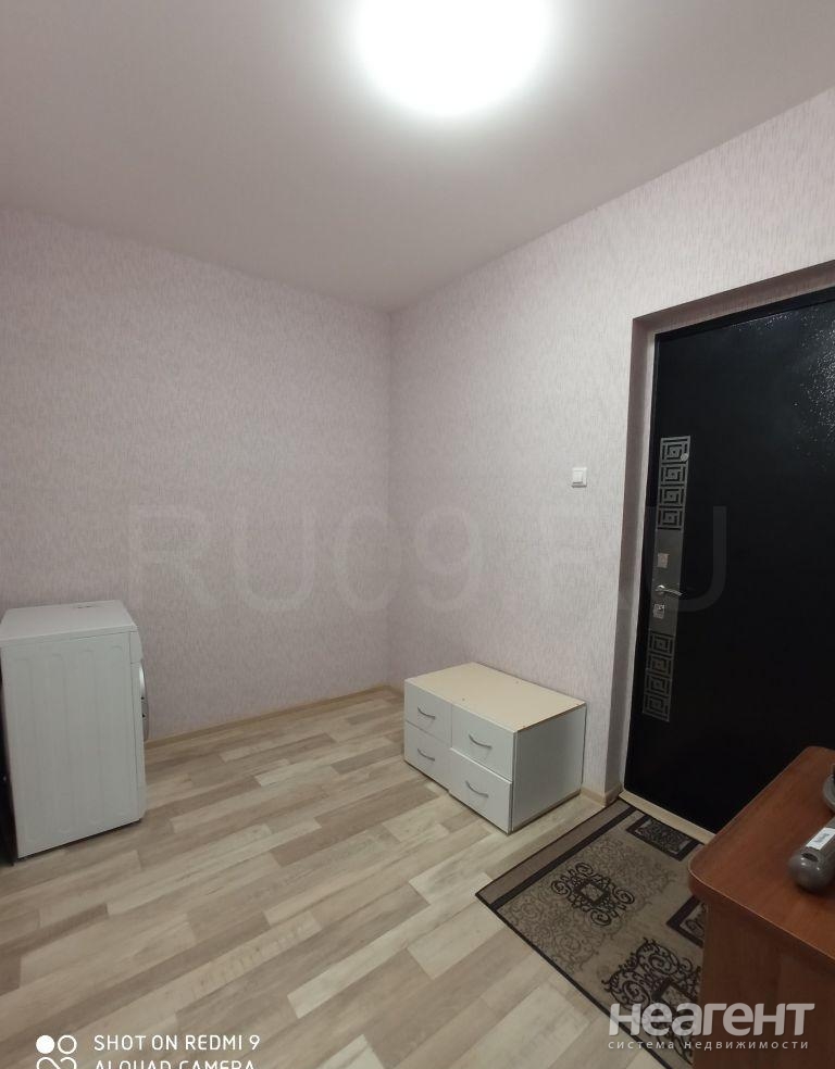 Продается 1-комнатная квартира, 39 м²