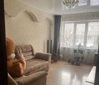 Продается 3-х комнатная квартира, 59,2 м²