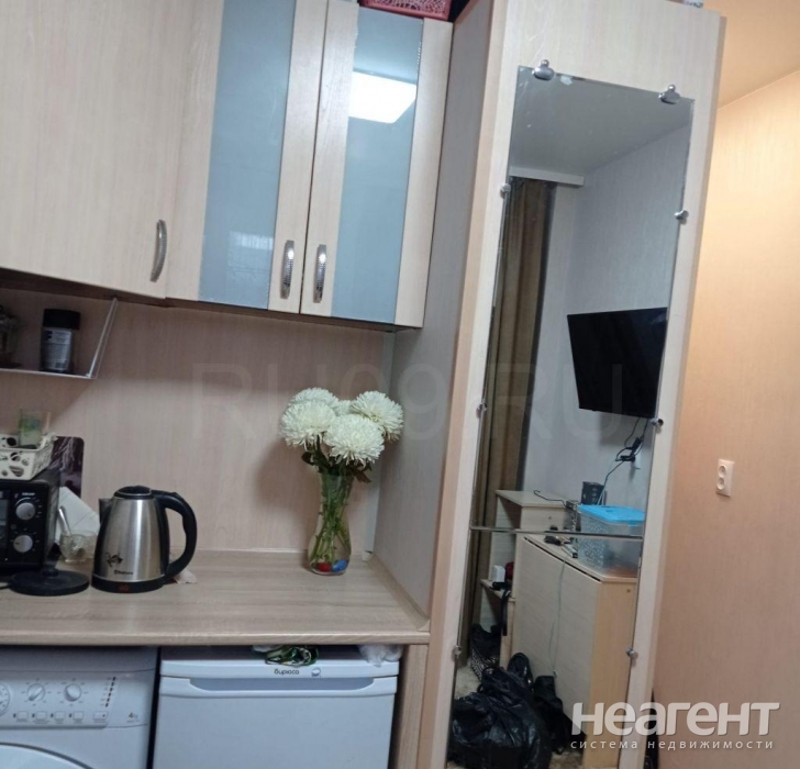 Продается 1-комнатная квартира, 12 м²