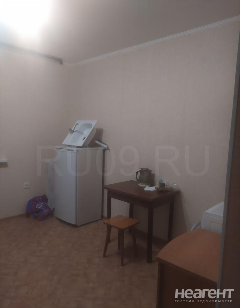 Продается 1-комнатная квартира, 20 м²