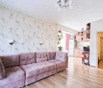 Продается 3-х комнатная квартира, 75,9 м²