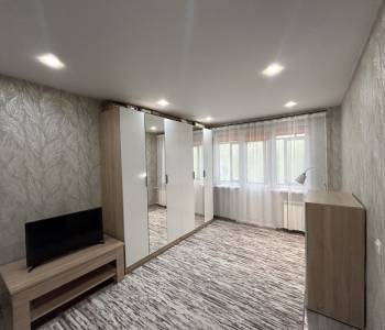 Продается 1-комнатная квартира, 30 м²