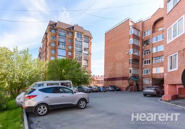 Продается 3-х комнатная квартира, 90 м²