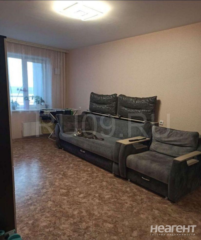 Продается 2-х комнатная квартира, 63 м²