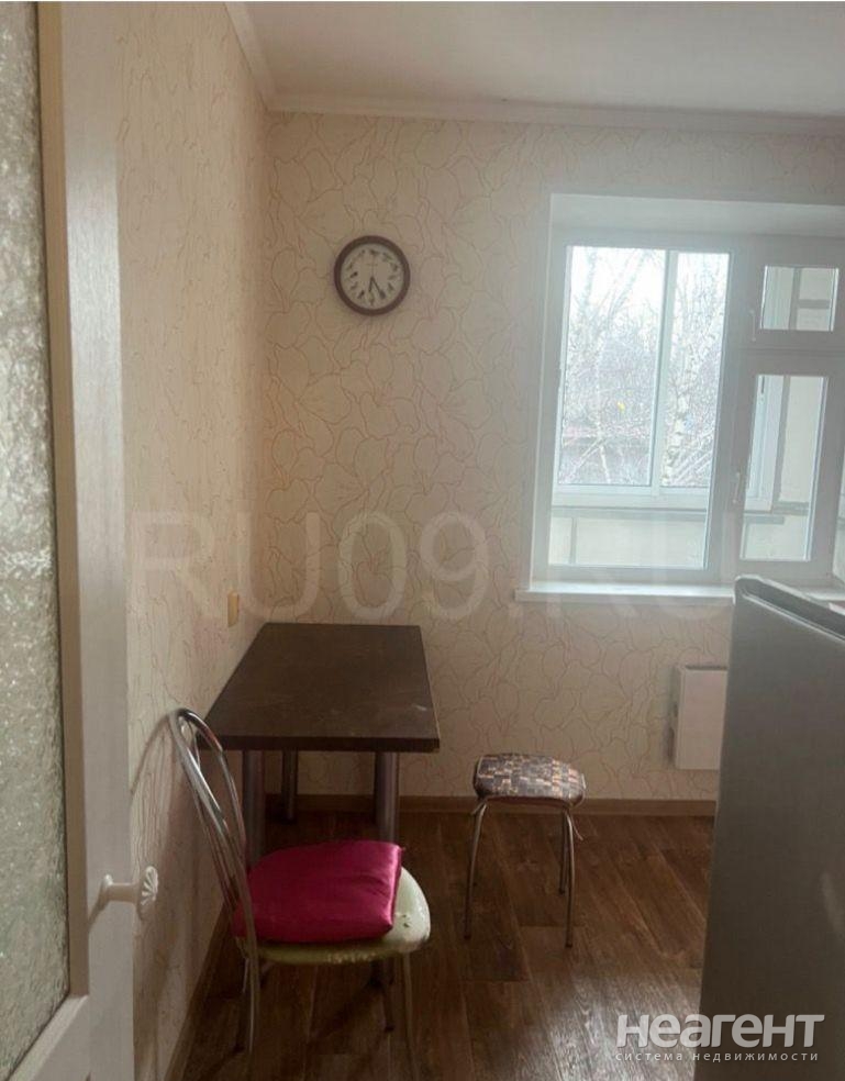 Продается 1-комнатная квартира, 40 м²