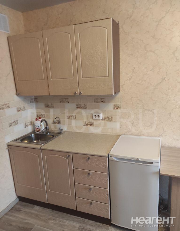 Продается 1-комнатная квартира, 11 м²