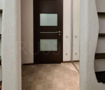 Продается 3-х комнатная квартира, 101 м²