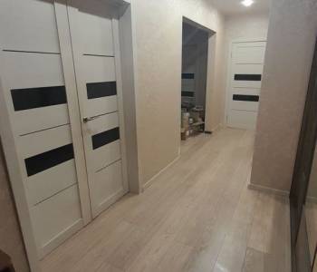 Сдается Многокомнатная квартира, 81,6 м²