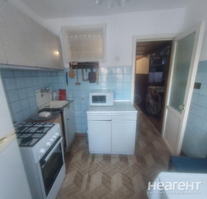 Продается 2-х комнатная квартира, 42 м²