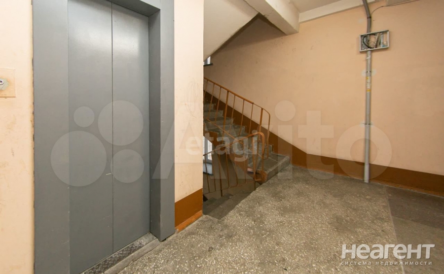 Продается 1-комнатная квартира, 37,5 м²