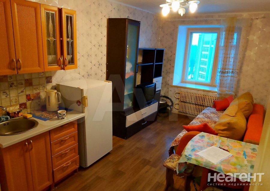 Продается 1-комнатная квартира, 37,5 м²