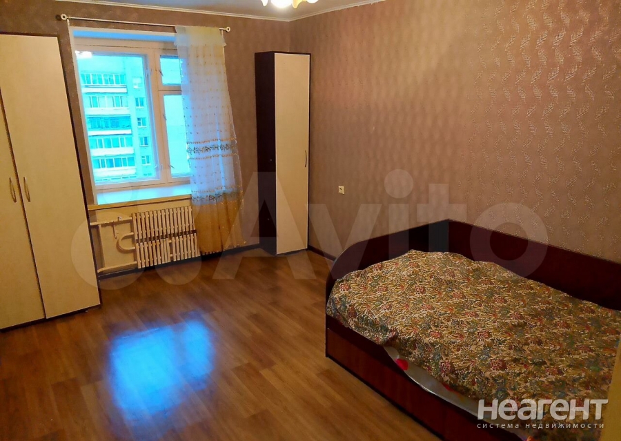 Продается 1-комнатная квартира, 37,5 м²