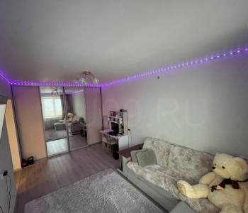 Продается 1-комнатная квартира, 38 м²