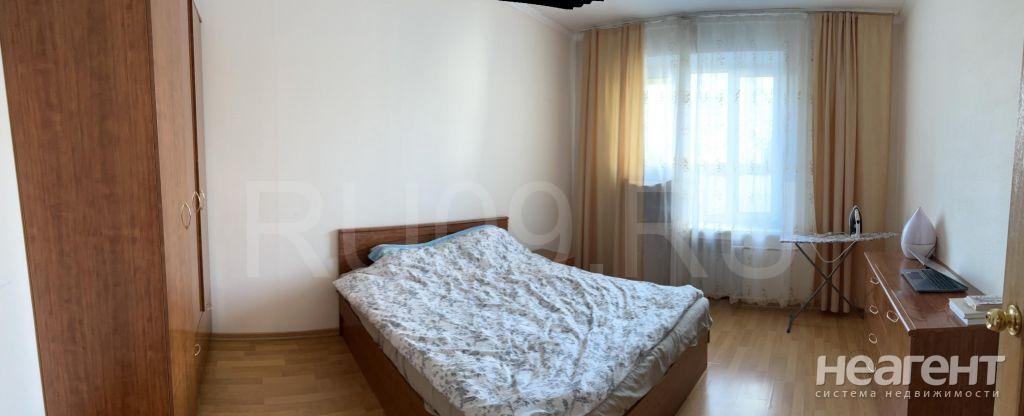 Сдается 2-х комнатная квартира, 74 м²