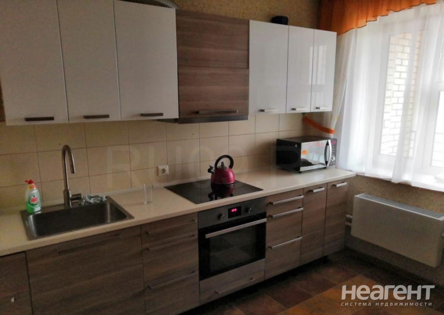 Продается 1-комнатная квартира, 39 м²