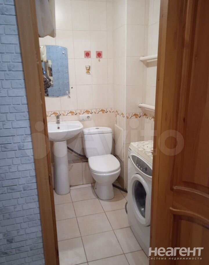 Продается 1-комнатная квартира, 35,3 м²