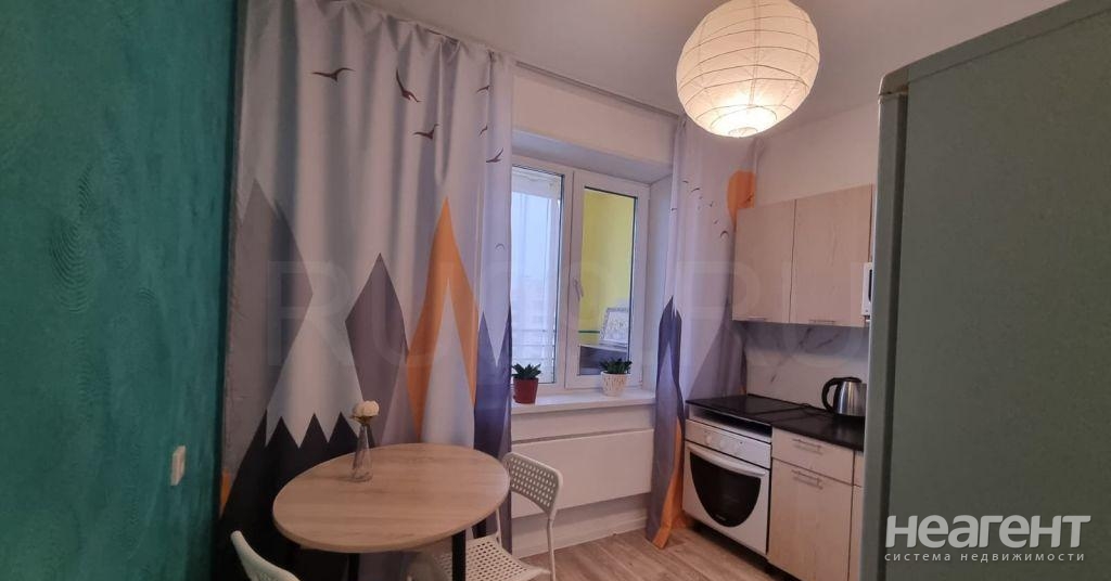 Продается 1-комнатная квартира, 34 м²