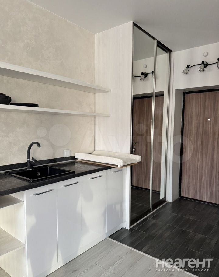 Продается 1-комнатная квартира, 28,8 м²