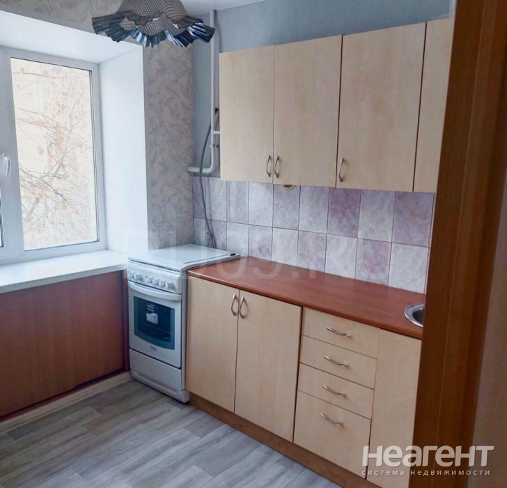 Сдается Многокомнатная квартира, 54 м²